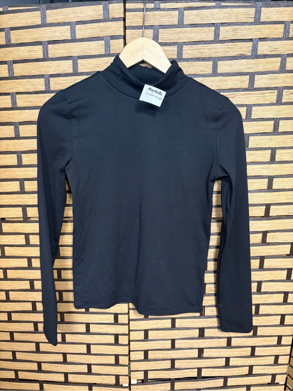 Hunter & brown black turtle neck long sleeve top size small